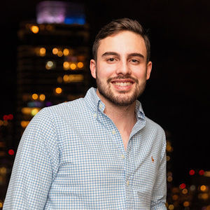 Meet your Posher, Adriel